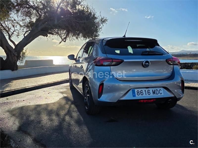 Usado Opel Corsa GS Line 100 CV (73 kW) 2022 Gris / plata Berlina