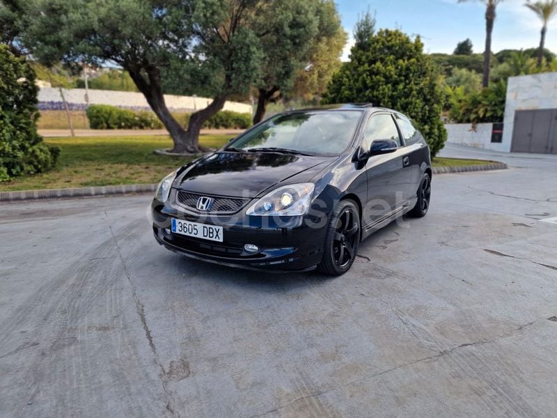 Negro Usado 2004 Honda Civic Sport Berlina | 5990 € (Un poco caro) - Imagen 1/4