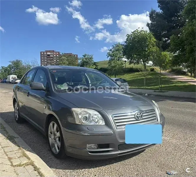 Occasion Toyota Avensis Executive 147 PK (108 kW) 2006 Grijs Sedan