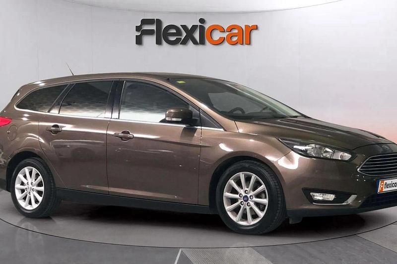 Marrón Usado 2015 Ford Focus Trend+ Familiar | 7190 € (Buen precio) - Imagen 1/4