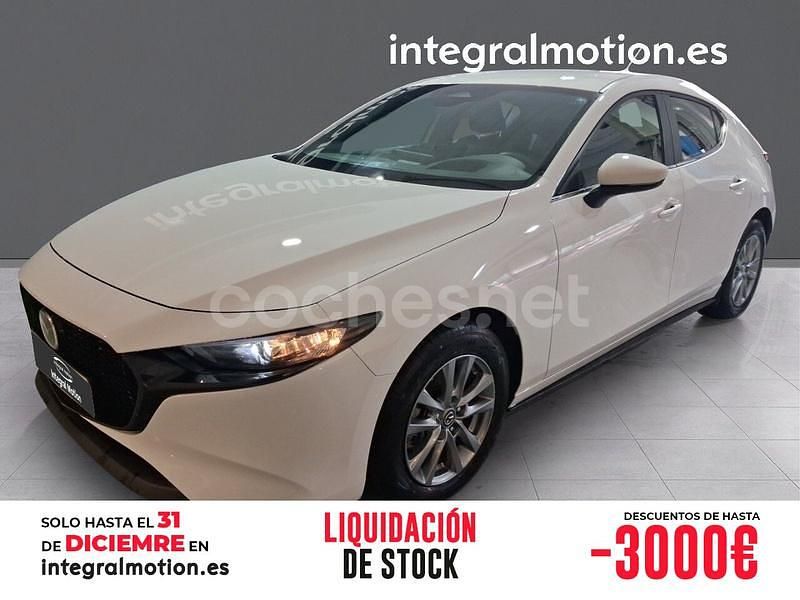 Blanco Usado 2025 Mazda 3 Prime-Line Berlina | 25.990 € - Imagen 1/4