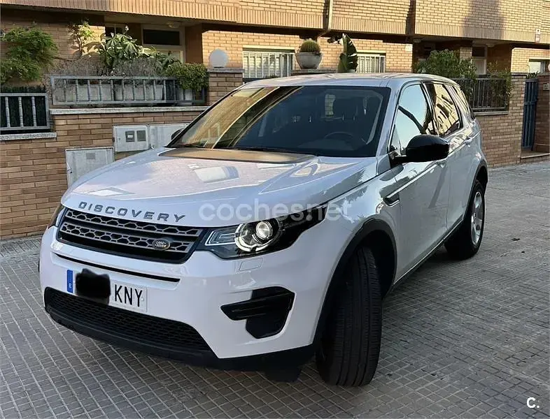 Usado Land Rover Discovery Sport Pure 150 CV (110 kW) 2018 Blanco SUV
