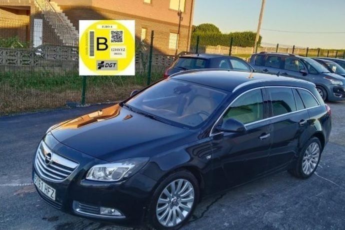 Usado 2011 Opel Insignia Cosmo Familiar | 5499 € (Precio justo) - Imagen 1/4
