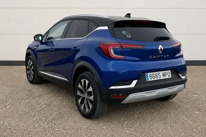 Usado Renault Captur Techno 90 CV (66 kW) 2024 Azul SUV