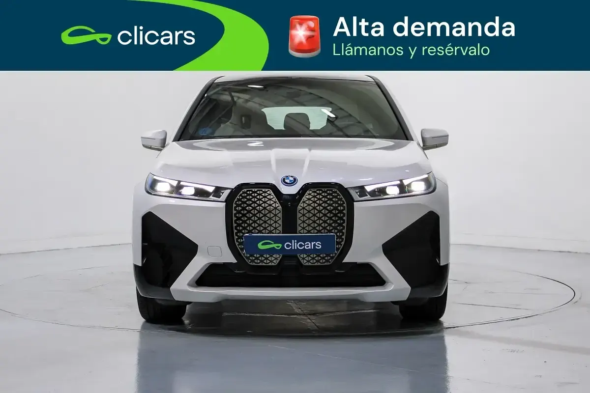 Usado BMW iX 384 kW (523 CV) 2022 Blanco SUV