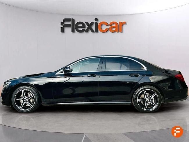 Usado Mercedes E200 160 CV (117 kW) 2020 Negro Berlina