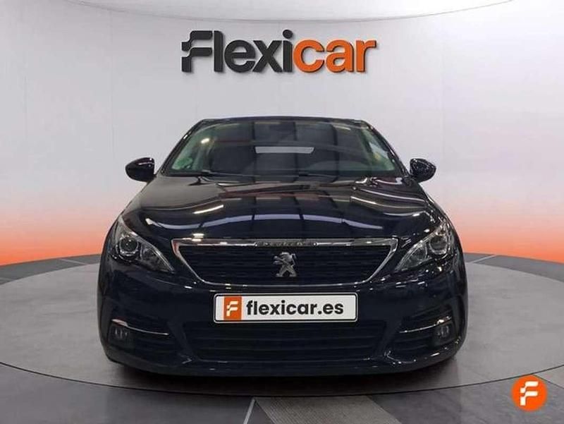 Usado Peugeot 308 SW Allure 131 CV (96 kW) 2020 Azul Familiar