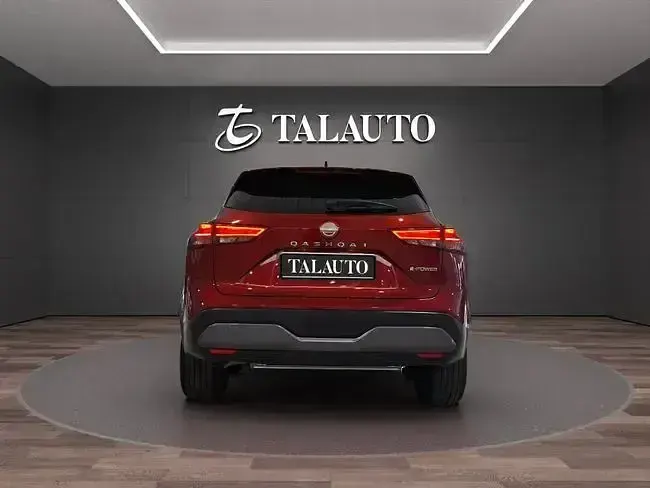 Usado Nissan Qashqai N-Connecta 190 CV (139 kW) 2024 Rojo SUV