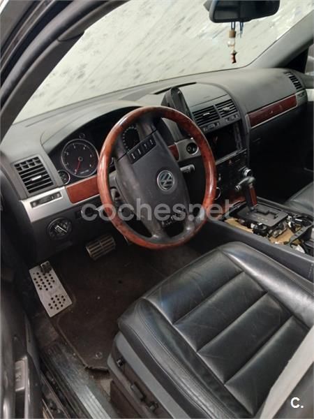 Negro Usado 2005 VW Touareg SUV | 2000 € - Imagen 1/3
