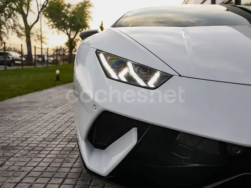 Usado Lamborghini Huracán 610 CV (448 kW) 2017 Blanco Coupe