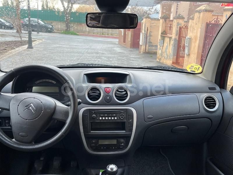 Usado Citroën C3 Exclusive 70 CV (51 kW) 2006 Granate Berlina