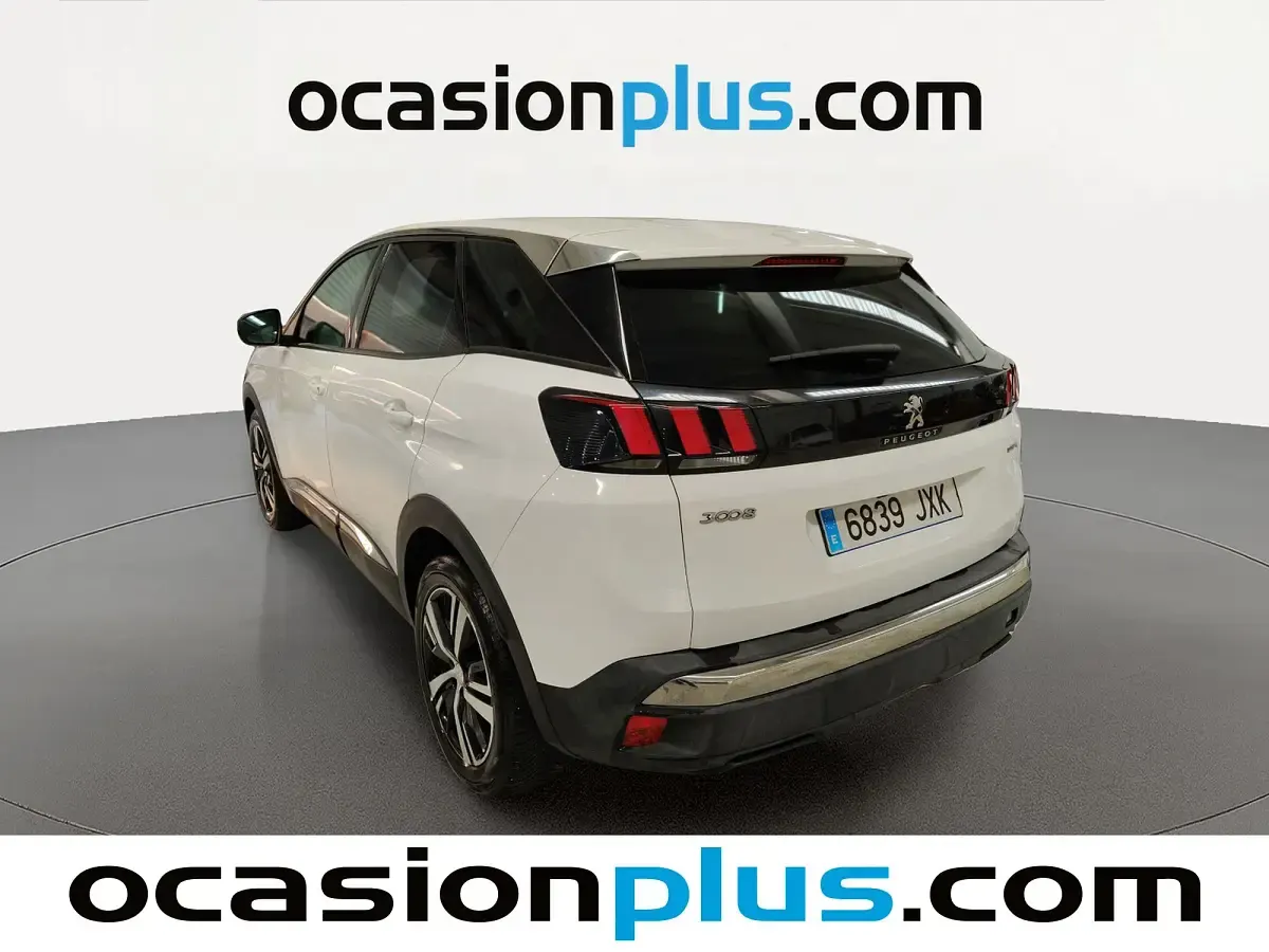 Usado Peugeot 3008 Allure 131 CV (96 kW) 2017 Blanco SUV