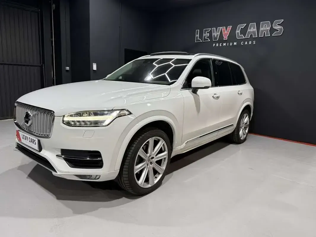 Usado Volvo XC90 Inscription 235 CV (172 kW) 2018 Blanco SUV