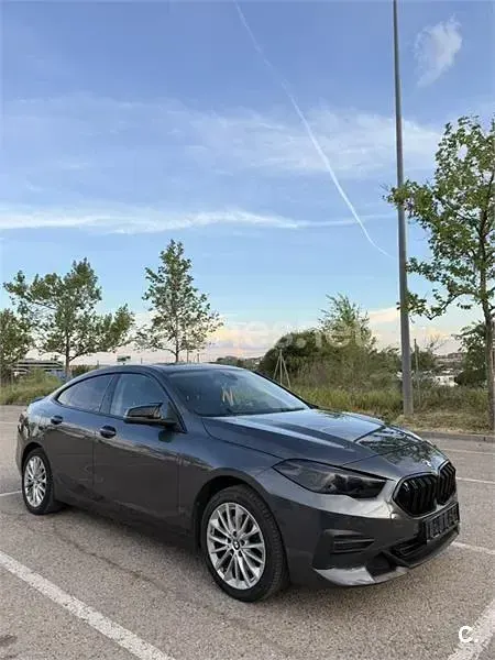 Usado BMW 218 Comfort Edition 136 CV (100 kW) 2020 Gris / plata Coupe