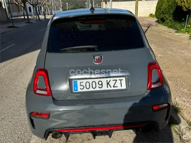 Usado Abarth 595 145 CV (106 kW) 2019 Gris / plata Berlina