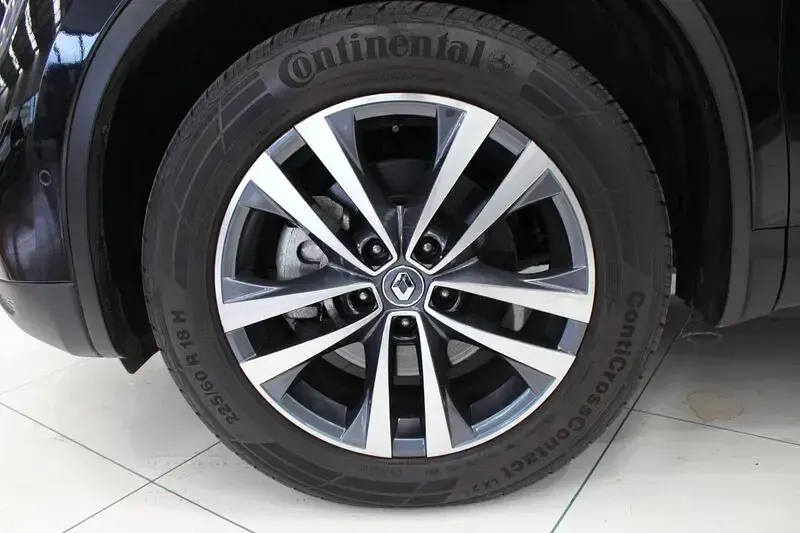 Usado Renault Koleos Zen 175 CV (128 kW) 2018 Negro SUV