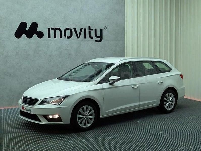 Usado Seat Leon Style 115 CV (84 kW) 2020 Blanco Familiar