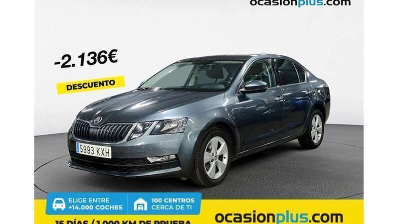 Gris Usado 2019 Skoda Octavia Utilitario | 14.364 € (Precio justo) - Imagen 1/1