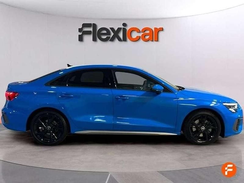 Używany Audi A3 Premium 150 KM (110 kW) 2021 Niebieski Sedan/Limuzyna