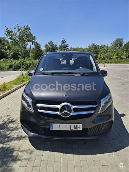 Negro Usado 2021 Mercedes V220 Avantgarde Monovolumen | 46.500 € (Buen precio) - Imagen 1/4