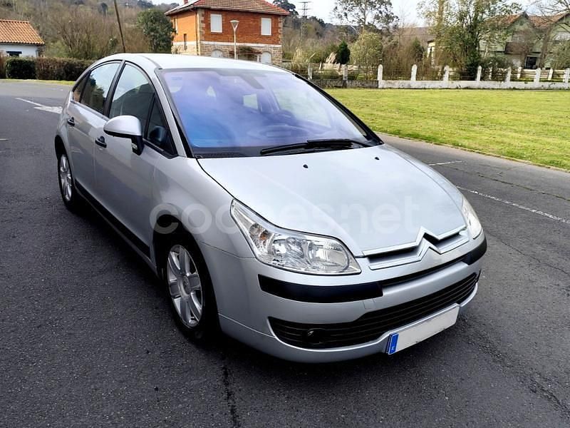 Gris / plata Usado 2005 Citroën C4 Berlina | 2999 € (Precio justo) - Imagen 1/4