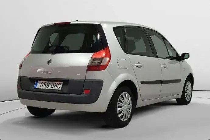 Usado Renault Scénic II Expression 101 CV (74 kW) 2005