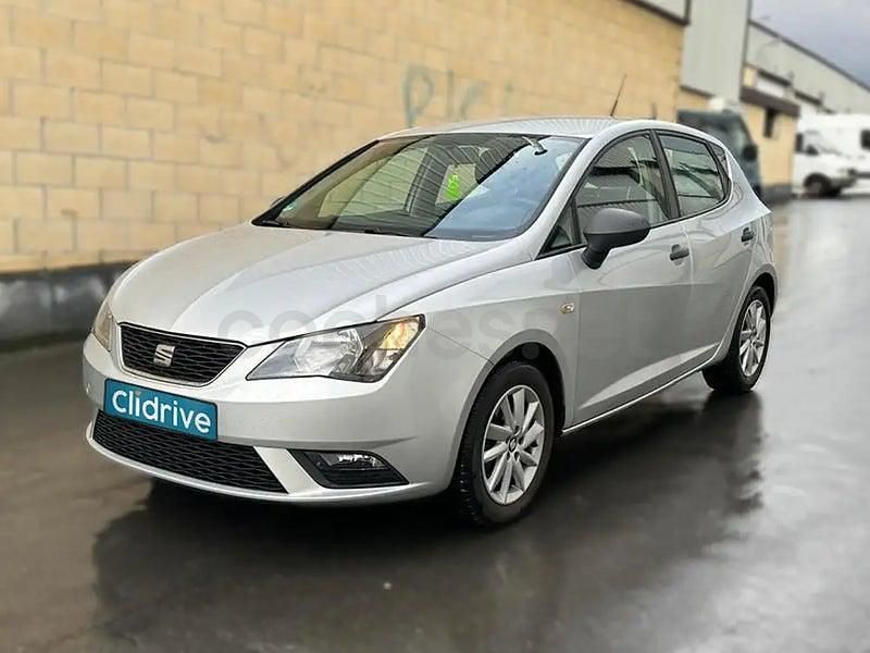 Usado Seat Ibiza Reference 90 CV (66 kW) 2016 Gris / plata Berlina
