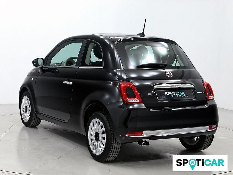Usado Fiat 500 Dolcevita 70 CV (51 kW) 2022 Negro Utilitario