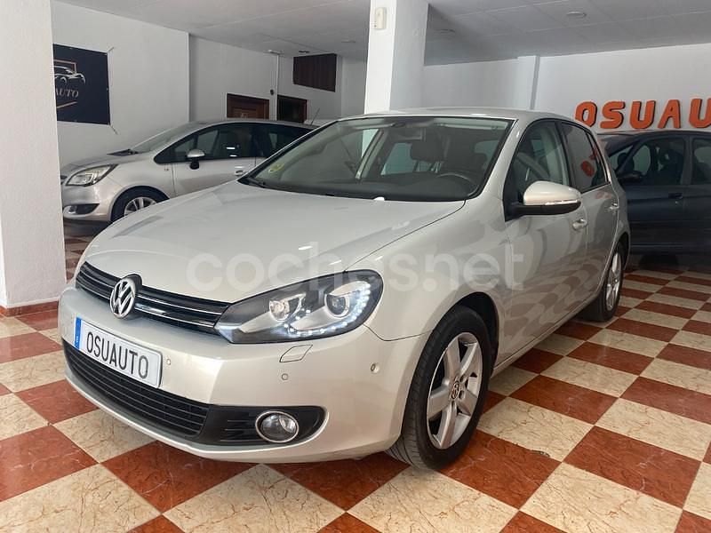 Gris / plata Usado 2011 VW Golf VI Sport Berlina | 8900 € (Precio justo) - Imagen 1/4