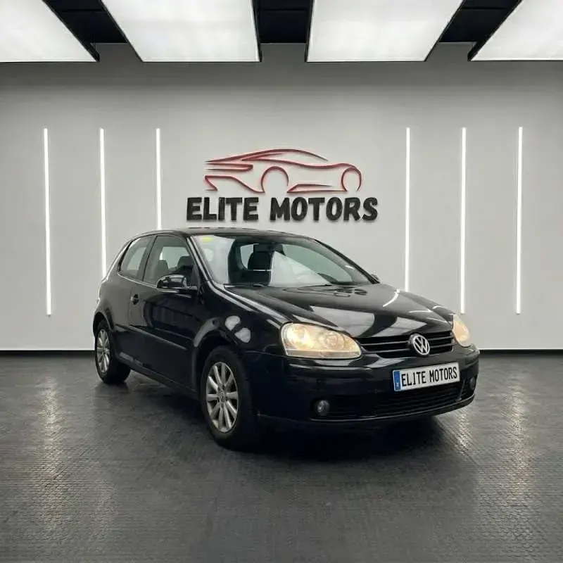 Usado VW Golf V Conceptline 105 CV (77 kW) 2007 Negro Utilitario