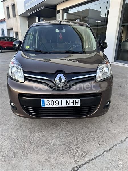 Marrón Usado 2021 Renault Kangoo Techno Familiar | 18.000 € (Precio justo) - Imagen 1/4