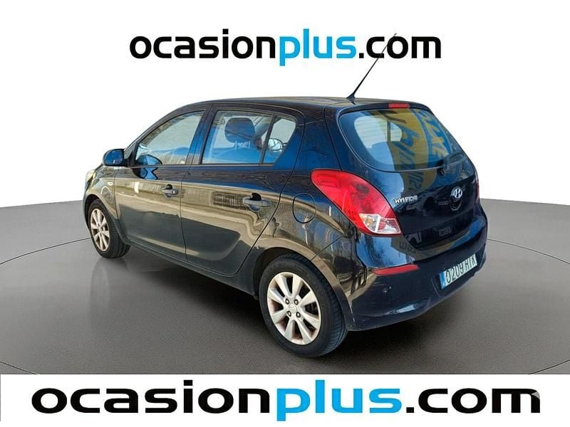 Usado Hyundai i20 85 CV (62 kW) 2013 Negro Utilitario