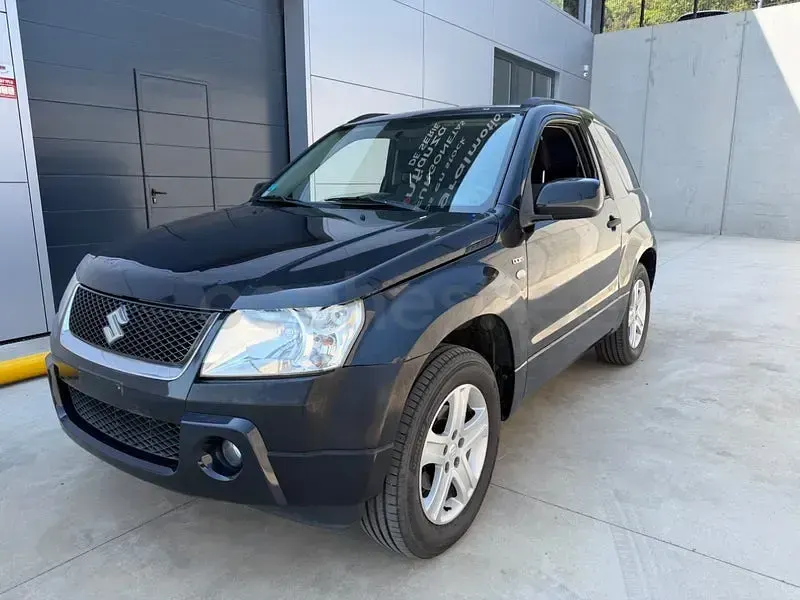 Usado Suzuki Grand Vitara 129 CV (94 kW) 2006 Negro SUV