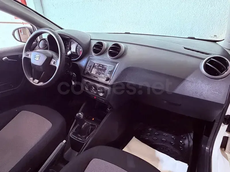 Käytetty Seat Ibiza CONNECT 90 HP (66 kW) 2016 Valkoinen Sedan