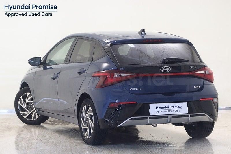 Usado Hyundai i20 100 CV (73 kW) 2025 Azul Utilitario