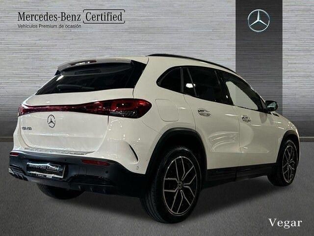 Usado Mercedes EQA250 AMG line 139 kW (190 CV) 2022 Blanco polar SUV