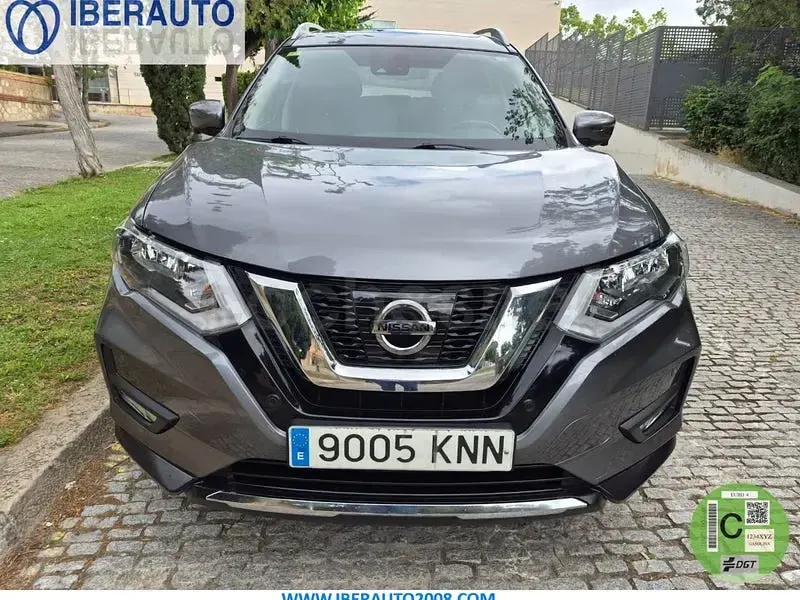 Usado Nissan X-Trail N-Connecta 131 CV (96 kW) 2018 Gris / plata SUV