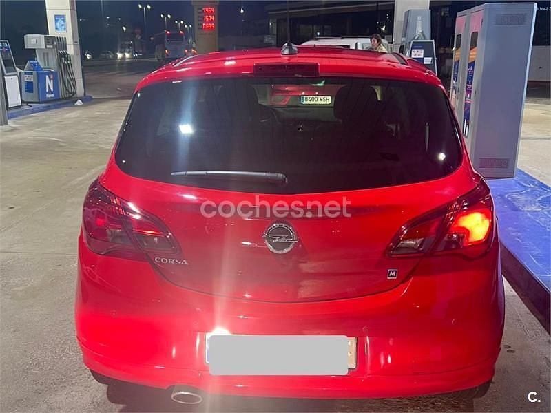 Usado Opel Corsa Selective 90 CV (66 kW) 2018 Rojo Utilitario