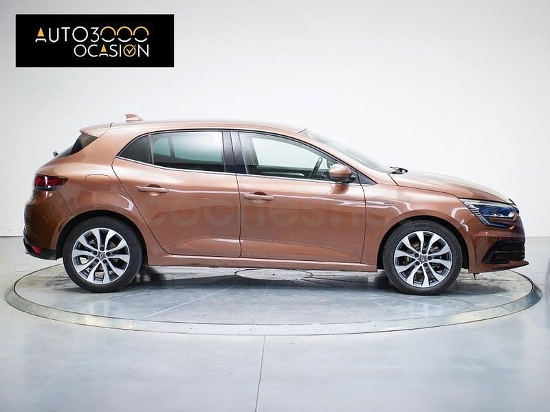 Usado Renault Mégane IV Zen 140 CV (102 kW) 2020 Marrón Berlina