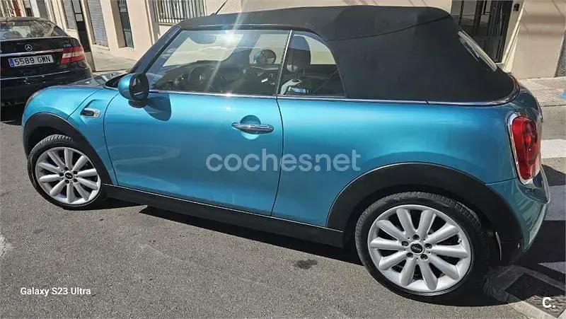 Usado Mini One Cabriolet 102 CV (75 kW) 2018 Azul Descapotable