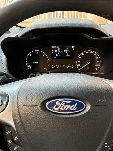 Usado Ford Transit Connect Trend 100 CV (73 kW) 2017 Blanco Monovolumen