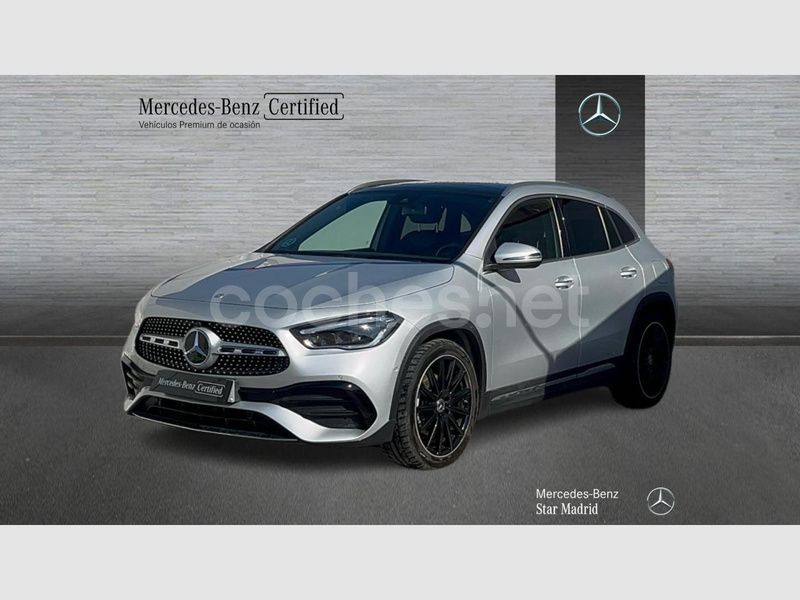 Gris / plateado Usado 2021 Mercedes GLA220 AMG line SUV | 37.490 € (Precio justo) - Imagen 1/4