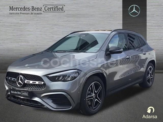 Gris / plata Usado 2025 Mercedes GLA200 SUV | 44.900 € (Caro) - Imagen 1/4