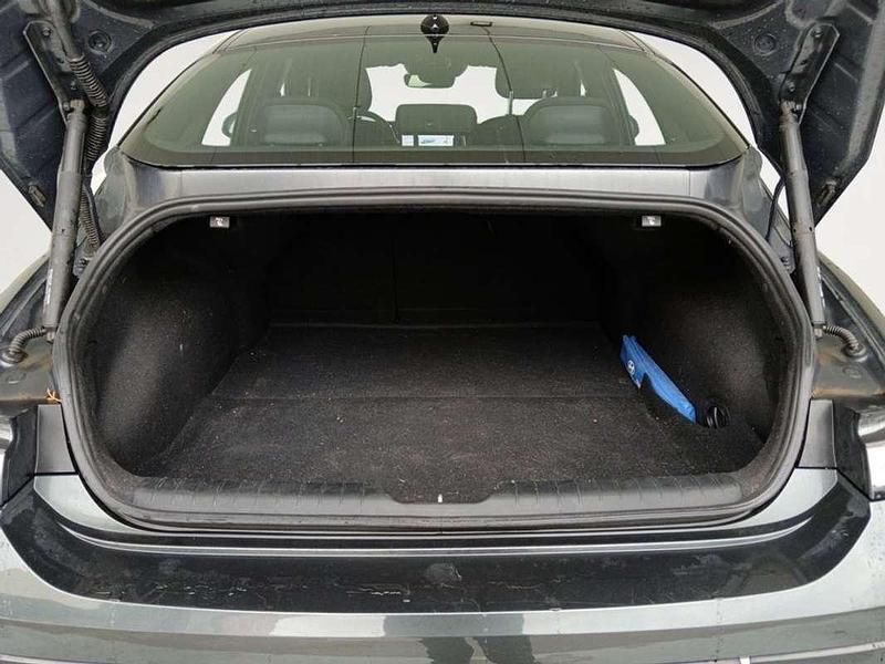 Usado Hyundai Ioniq 6 169 kW (231 CV) 2023 Gris Berlina