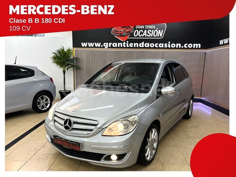 Gris / plata Usado 2006 Mercedes B180 Monovolumen | 5480 € (Precio justo) - Imagen 1/4