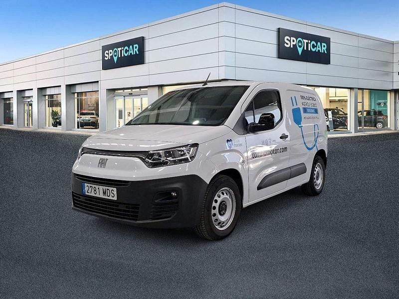 Usado Fiat e-Doblò 100 kW (136 CV) 2023 Blanco Monovolumen