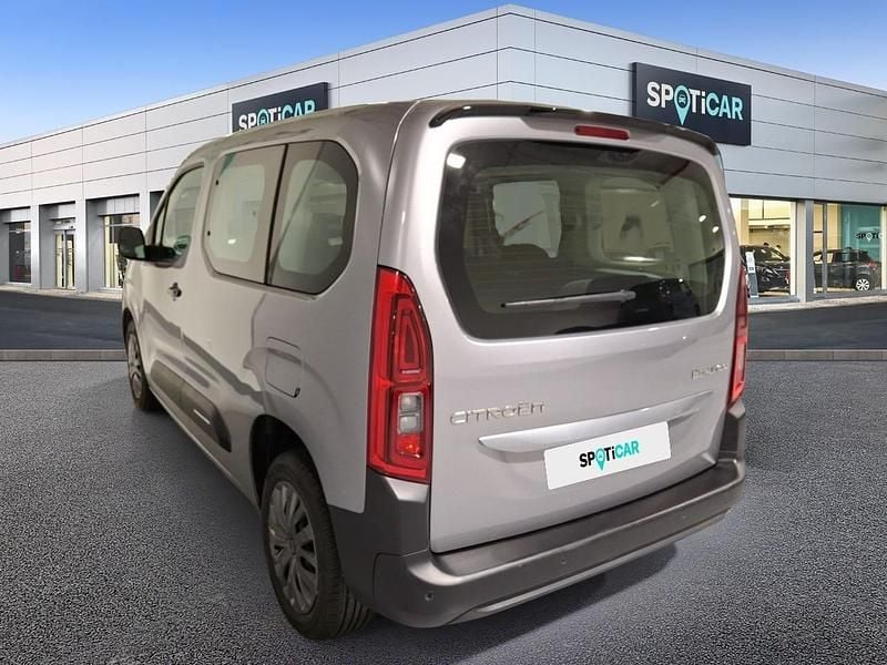 Usado Citroën Berlingo 102 CV (75 kW) 2025 Gris Monovolumen