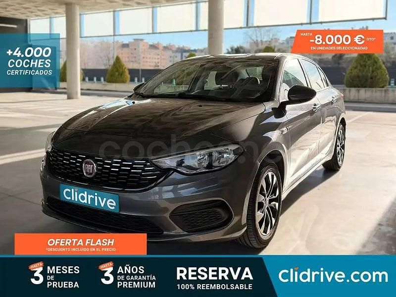Usado Fiat Tipo Easy 120 CV (88 kW) 2017 Gris / plata Berlina
