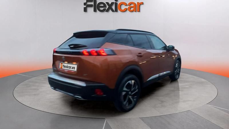 Usado Peugeot 2008 GT 131 CV (96 kW) 2023 Naranja SUV