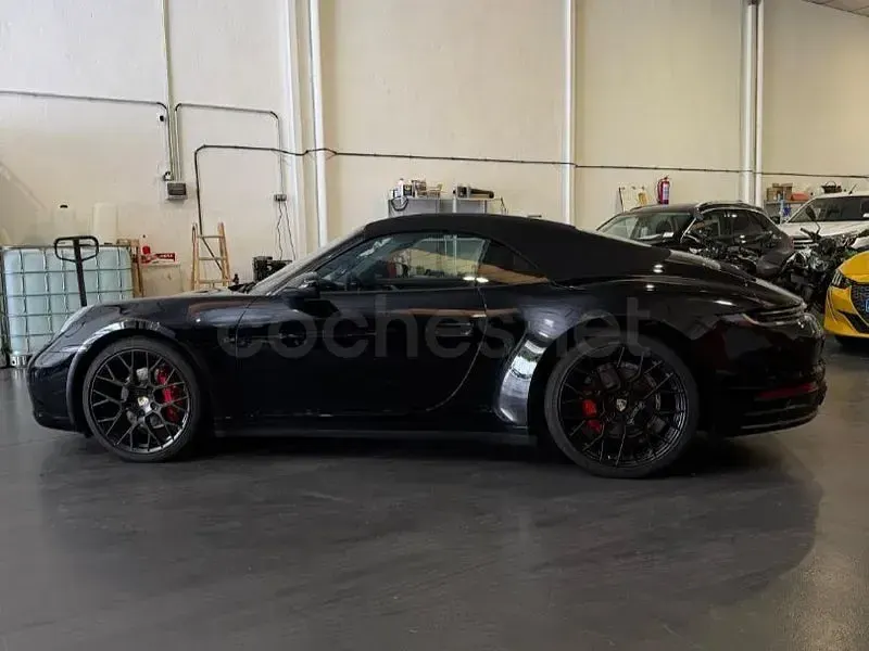 Usado Porsche 911 Carrera 4S Cabriolet 450 CV (330 kW) 2021 Negro Descapotable